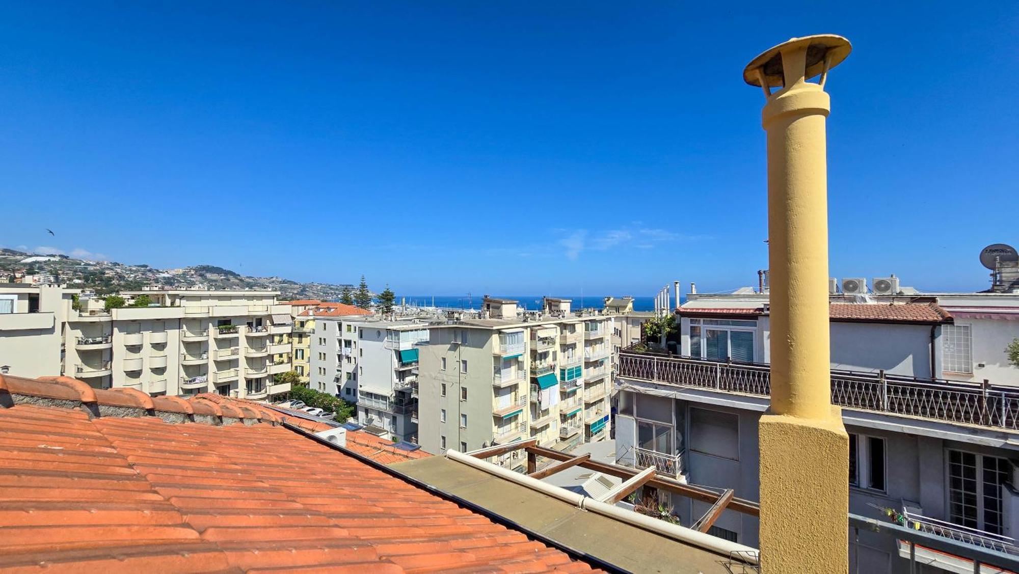 Centro Immobiliare Flagships Apartments Sanremo Ngoại thất bức ảnh